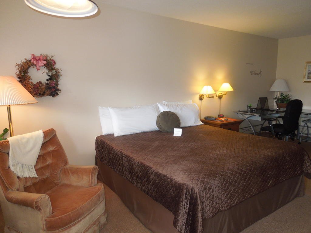 Plaza Motel 브라이언 외부 사진