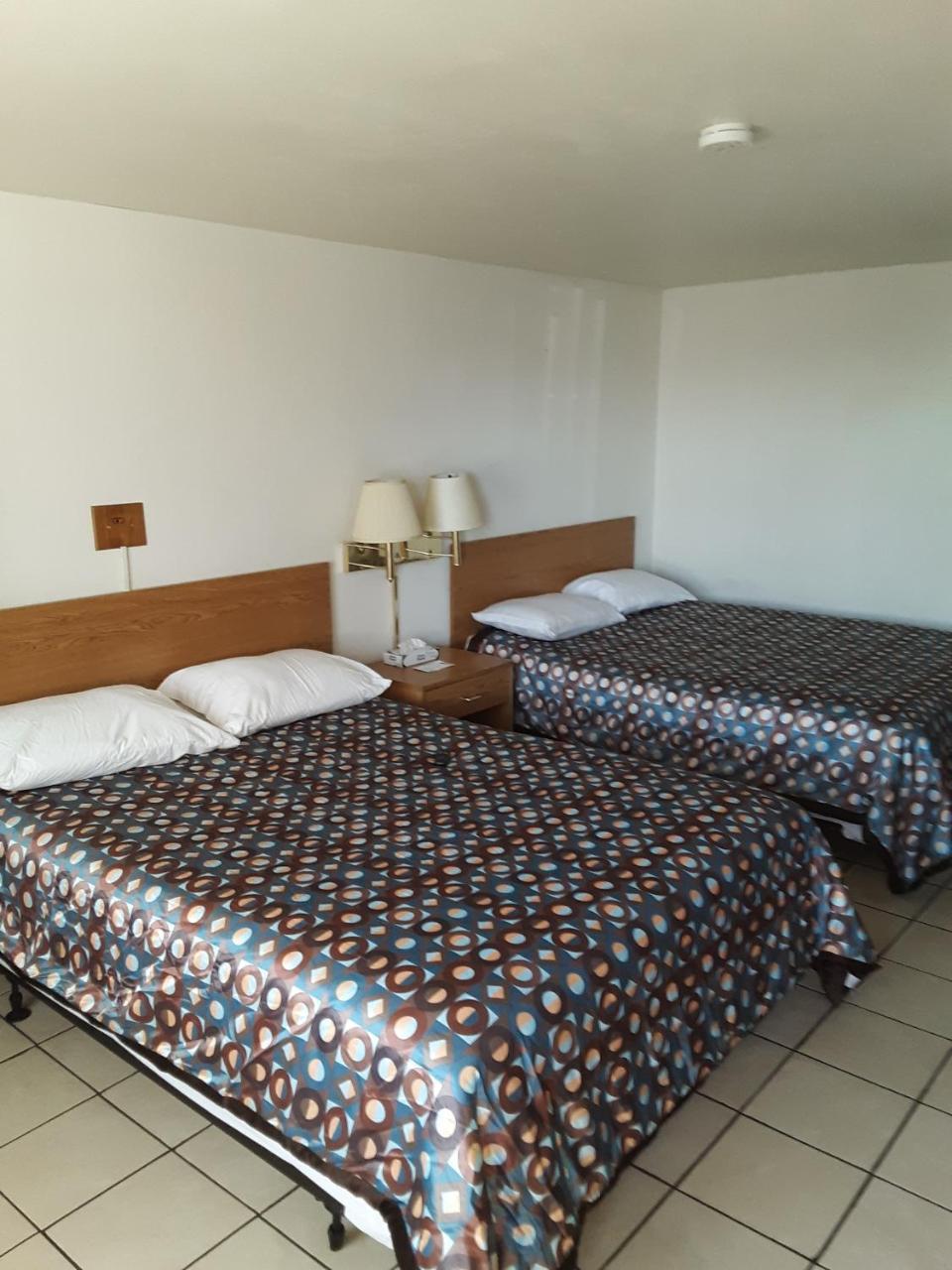 Plaza Motel 브라이언 객실 사진